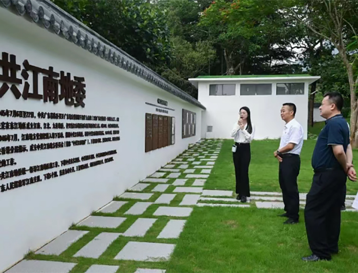 李小东检察长到深汕特别合作区大安村开展“市党代表进社区”活动